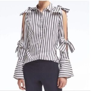 Banana Republic Cold Shoulder Bow_